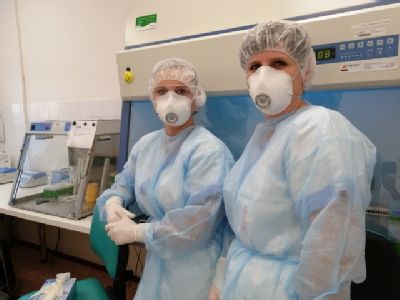 Laboratoř Nemocnice Prostějov zdvojnásobila vyšetřovací kapacitu pro testování nového typu koronaviru