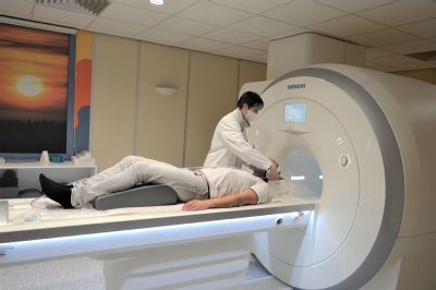 Nemocnice AGEL Prostějov dnes zahájila ostrý provoz nového pracoviště magnetické rezonance